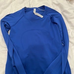 Lululemon long sleeve swiftly too!